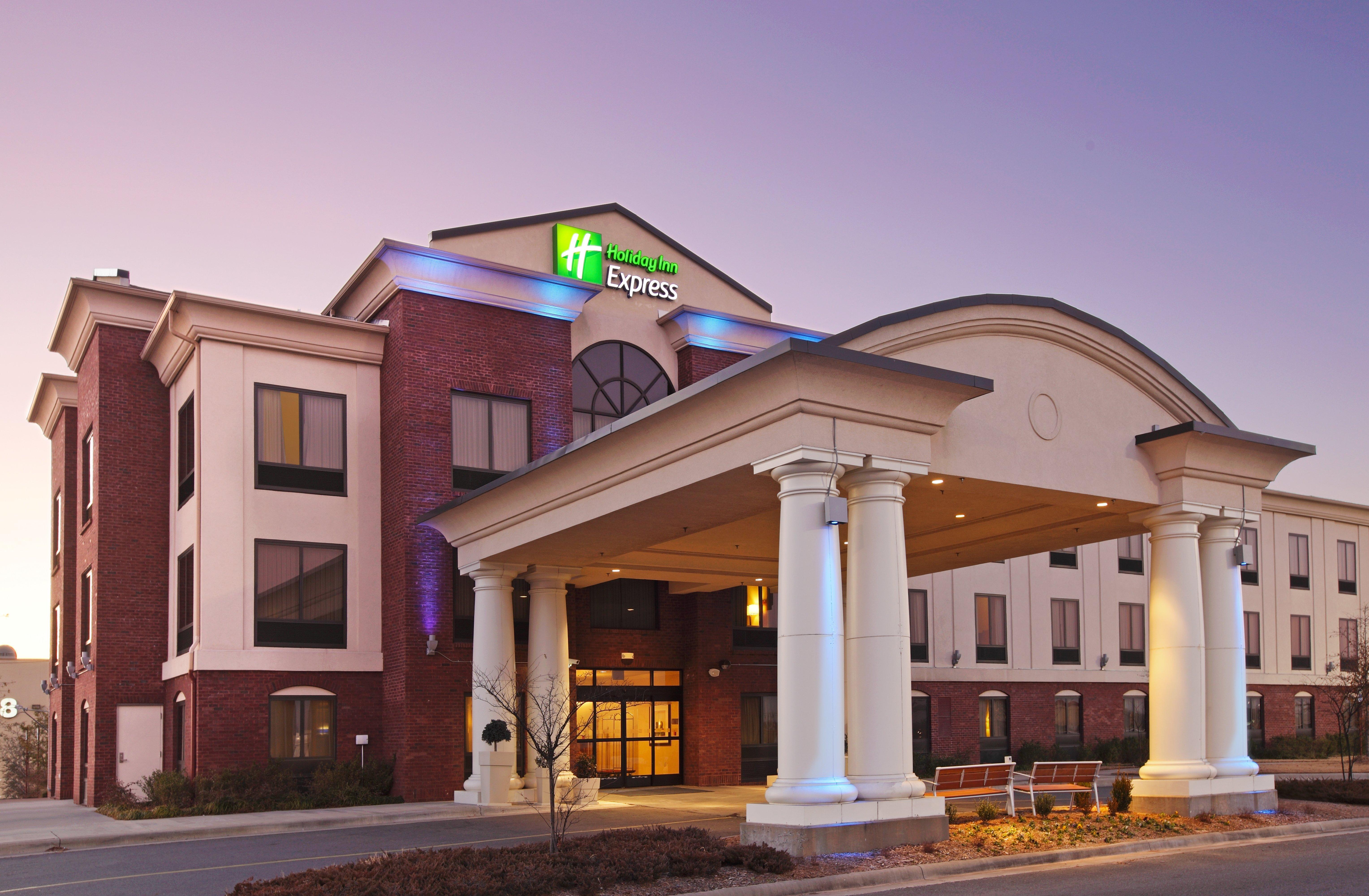 Holiday Inn Express & Suites Pine Bluff/Pines Mall By Ihg Luaran gambar