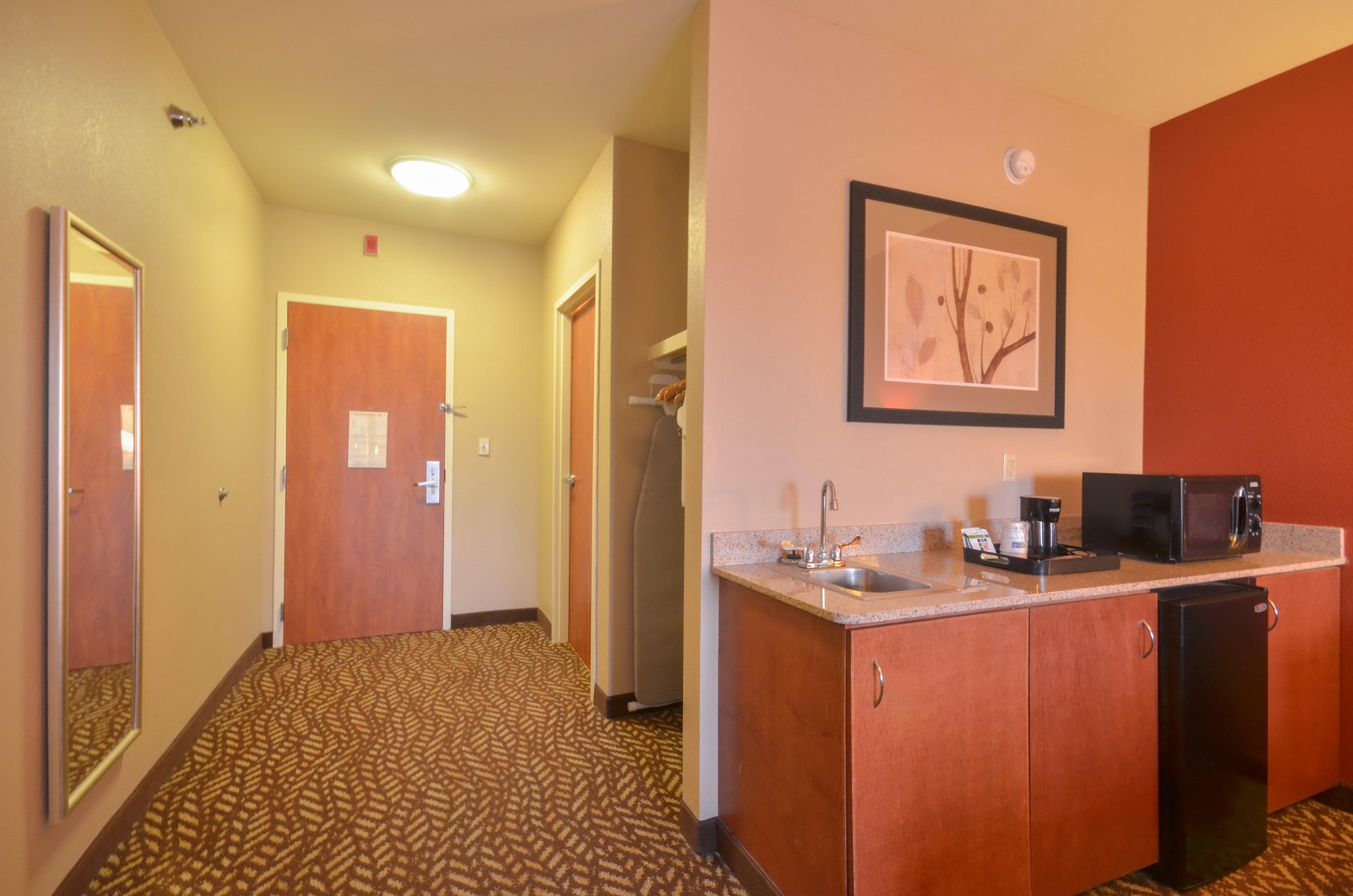 Holiday Inn Express & Suites Pine Bluff/Pines Mall By Ihg Luaran gambar