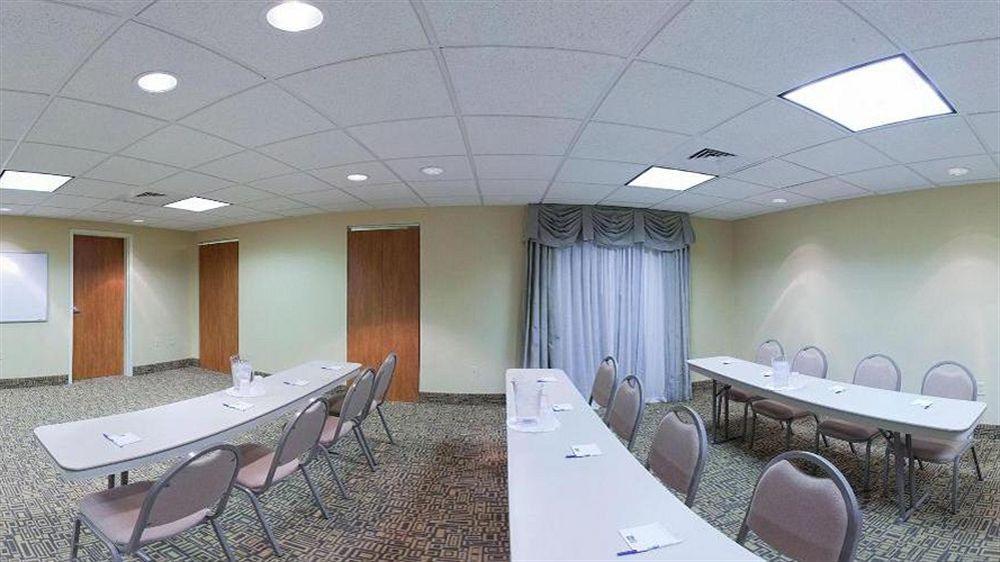 Holiday Inn Express & Suites Pine Bluff/Pines Mall By Ihg Luaran gambar