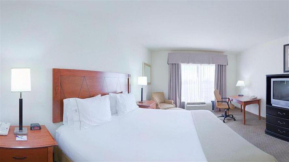 Holiday Inn Express & Suites Pine Bluff/Pines Mall By Ihg Luaran gambar